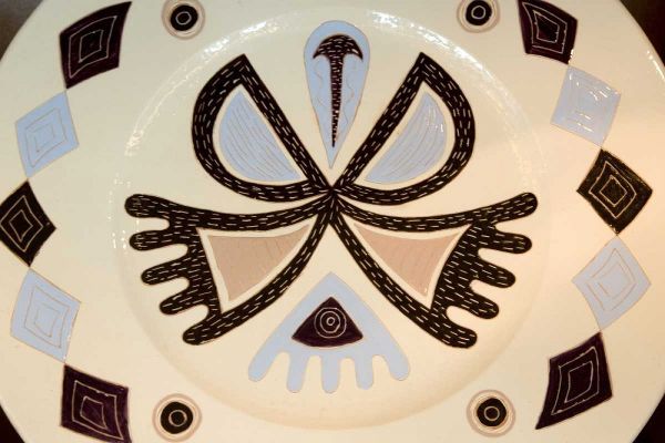 French Polynesia, Society Isl Designs on a plate